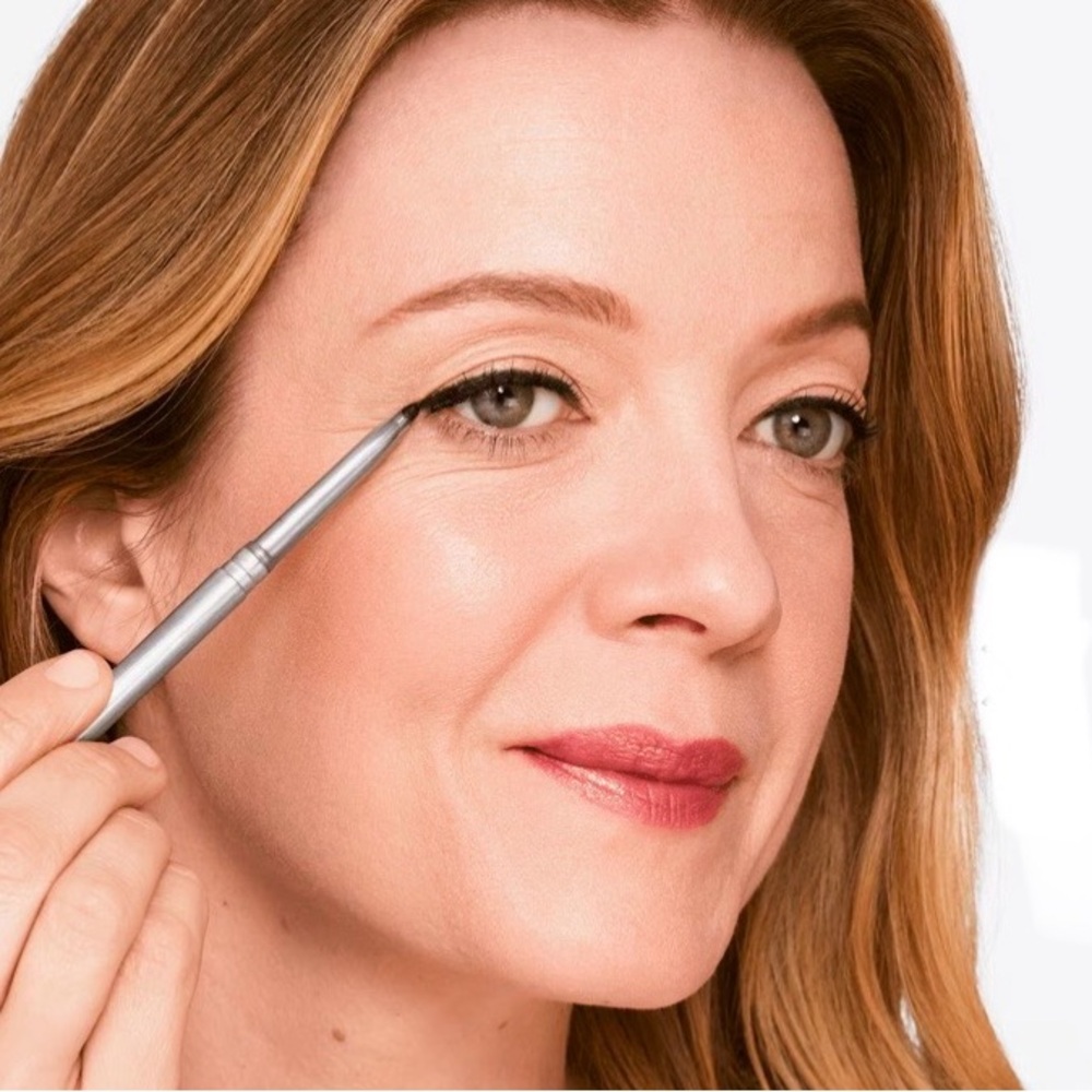 Clinique Quickliner For Eyes Intense Eyeliner - Picture 4 of 4